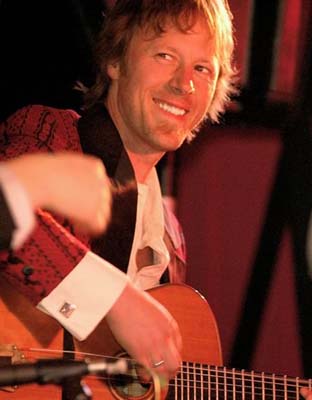 Caravan at Hornby Festival, Hornby Island, 2006 - photo by Barbara Pedrick